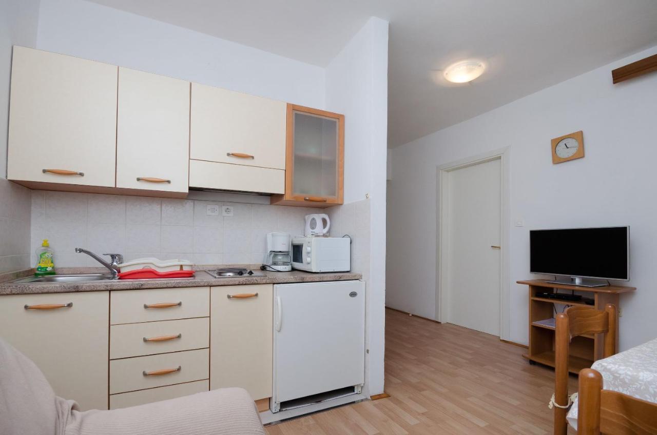 Apartments Ruza-Rajska Beach Лопар Екстер'єр фото