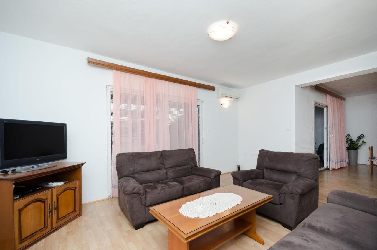 Apartments Ruza-Rajska Beach Лопар Екстер'єр фото